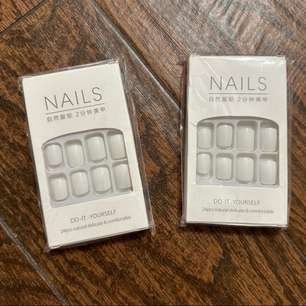 Press On Nails - image 2